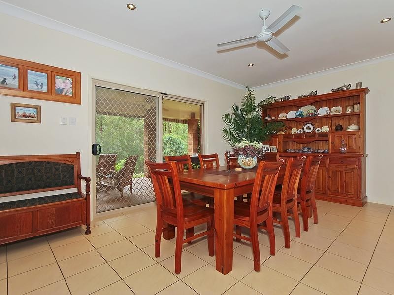 5 Barlee Place, Maudsland QLD 4210