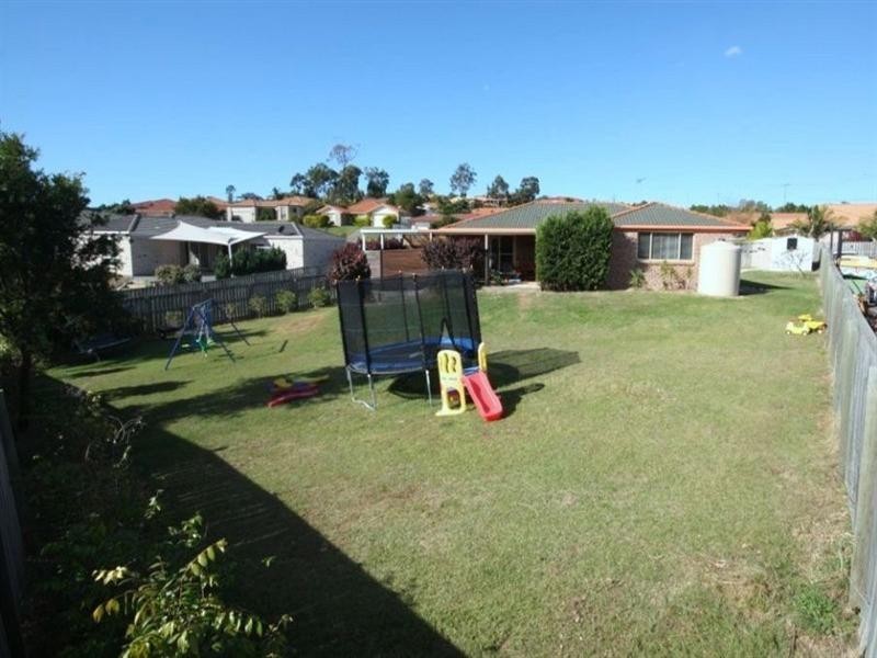 15 Maui Court, Oxenford QLD 4210