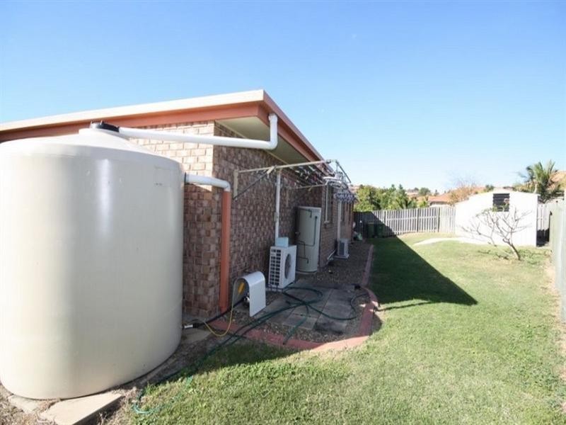 15 Maui Court, Oxenford QLD 4210