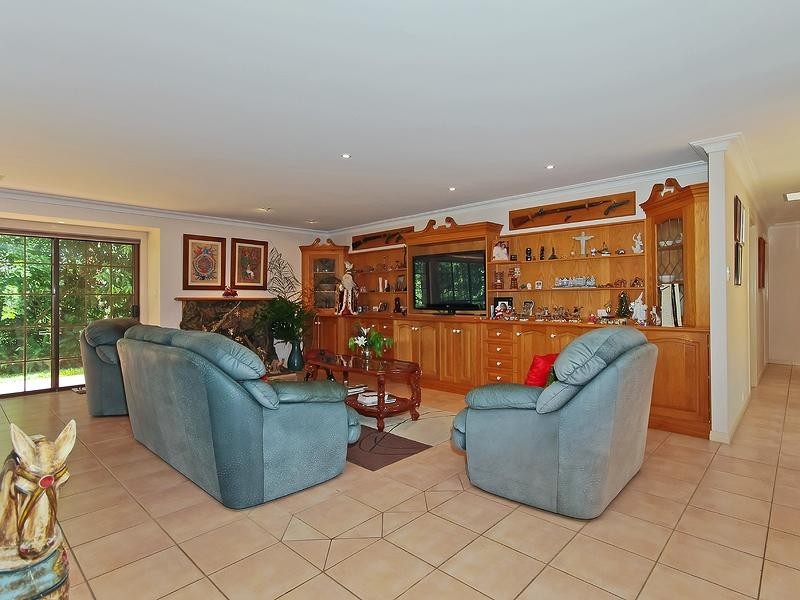 34 Ruffles Road, Willow Vale QLD 4209