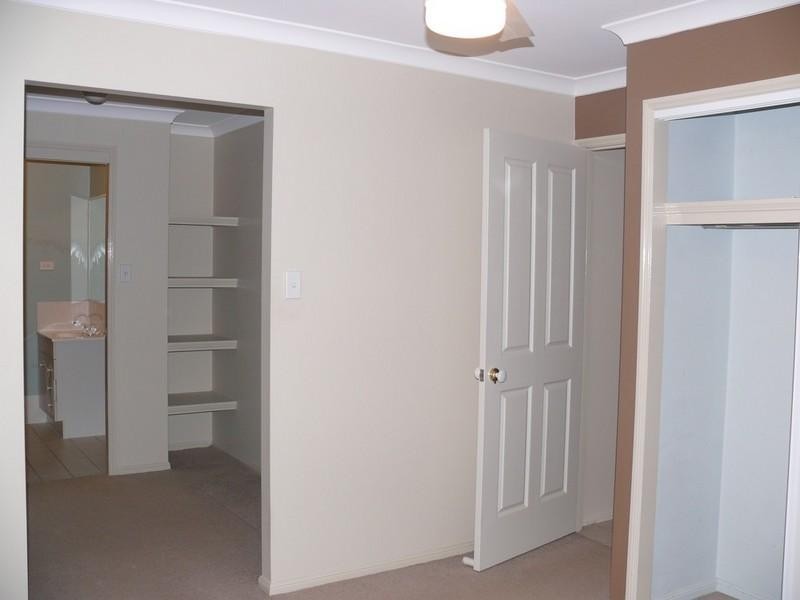 12 Brocket Avenue, Upper Coomera QLD 4209