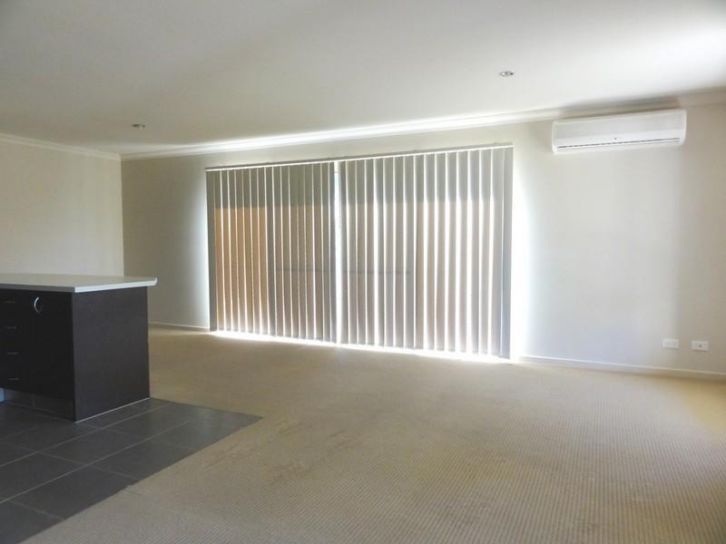 29 Matthews Crescent, Pimpama QLD 4209