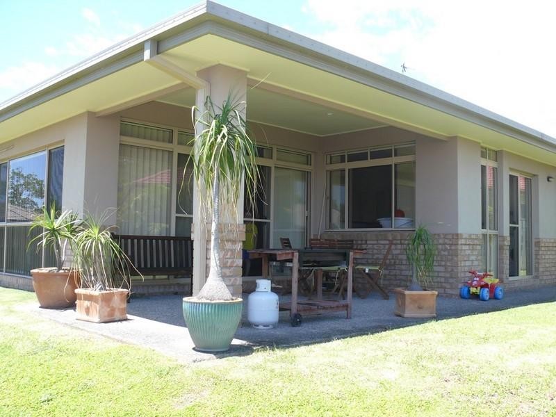 30 Emperor Grove, Upper Coomera QLD 4209