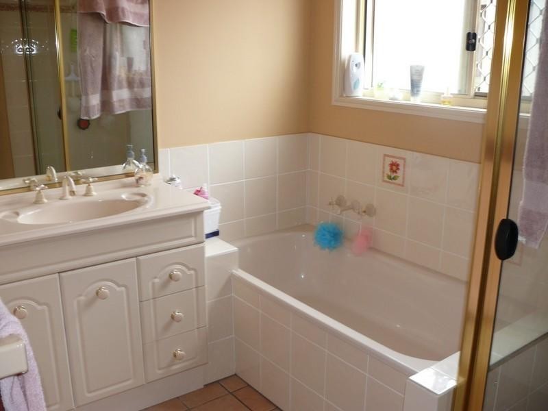 23 Taroona Circuit, Oxenford QLD 4210