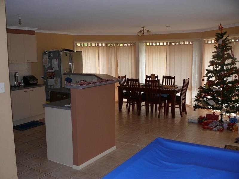 23 Taroona Circuit, Oxenford QLD 4210