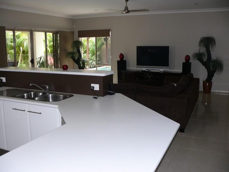 21 River Links East Boulevard, Helensvale QLD 4212