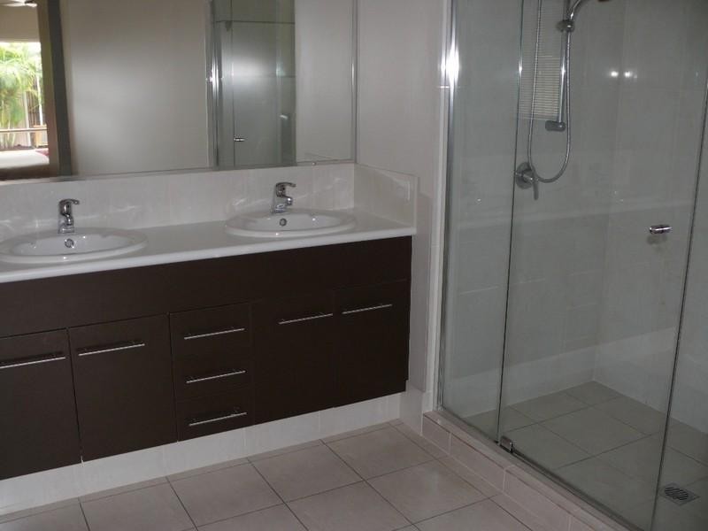 21 River Links East Boulevard, Helensvale QLD 4212