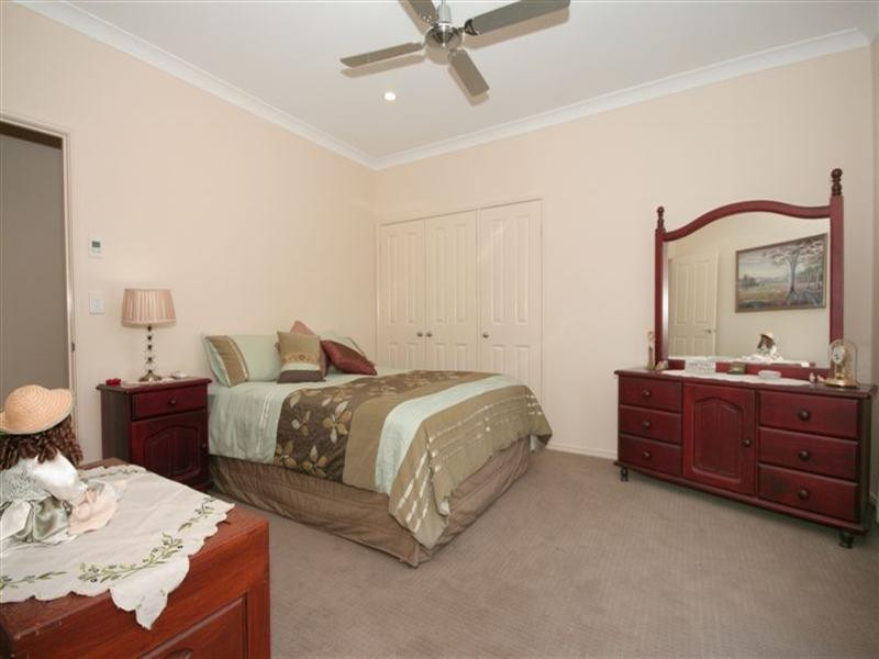 203 Rossmore Road, Chambers Flat QLD 4133