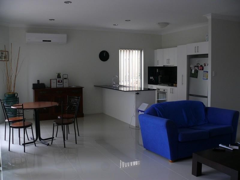 2/2 O’Connor Place, Upper Coomera QLD 4209