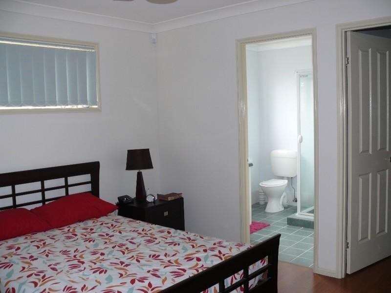 42 Merton Street, Upper Coomera QLD 4209