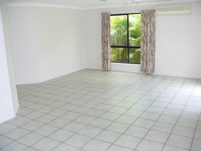 2/50 Anaheim Drive, Helensvale QLD 4212