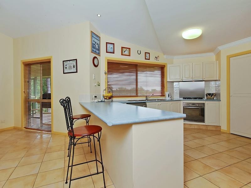 9 LORDS Avenue, Mount Nathan QLD 4211