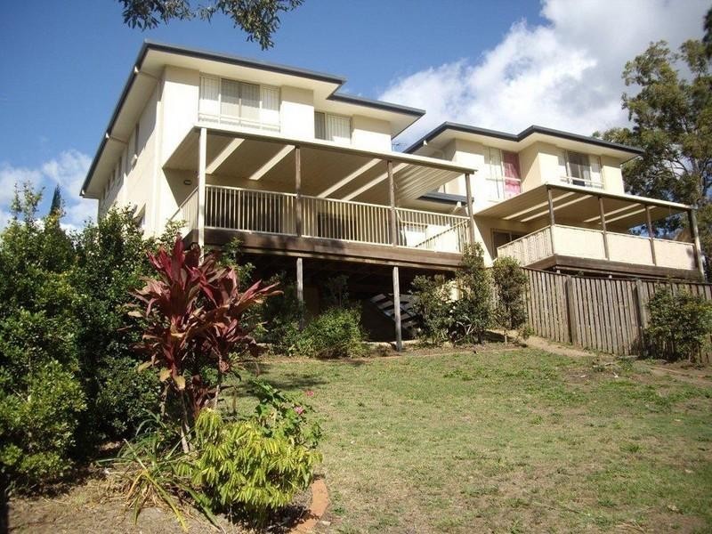 2/9 Wendy Court, Upper Coomera QLD 4209