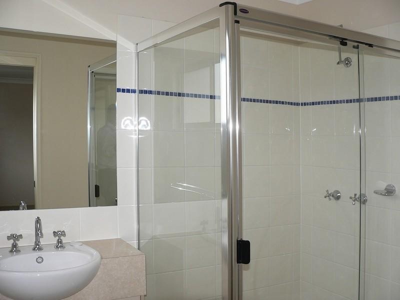 2/9 Wendy Court, Upper Coomera QLD 4209