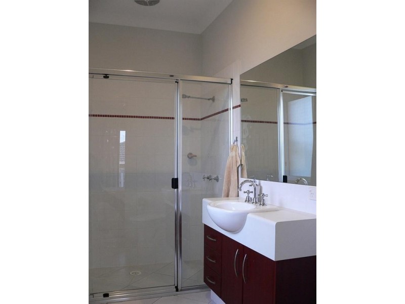 9 Stacer Street, Upper Coomera QLD 4209