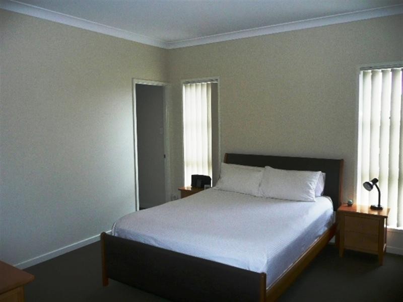 28 Wings Road, Upper Coomera QLD 4209