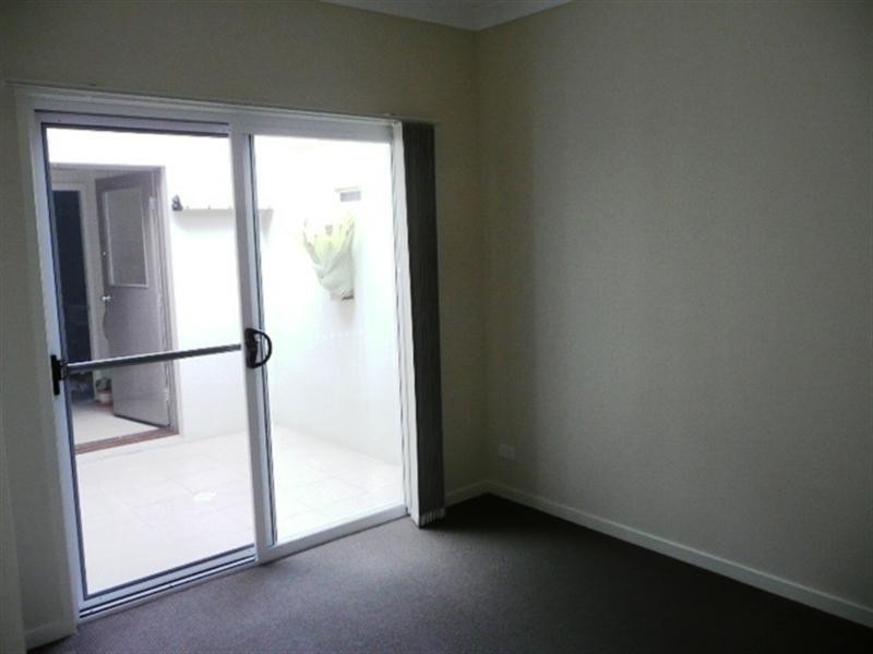 28 Wings Road, Upper Coomera QLD 4209