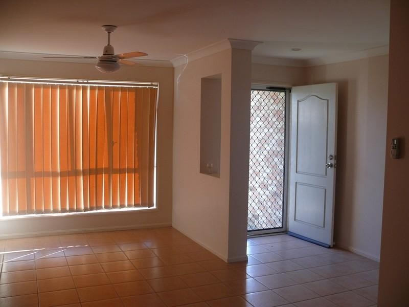 1/9 Balintore Street, Upper Coomera QLD 4209