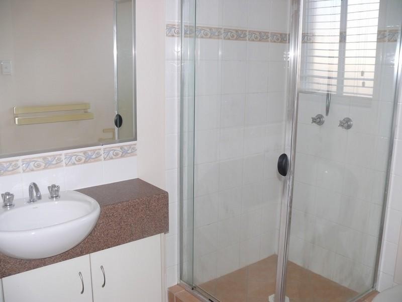 1/9 Balintore Street, Upper Coomera QLD 4209