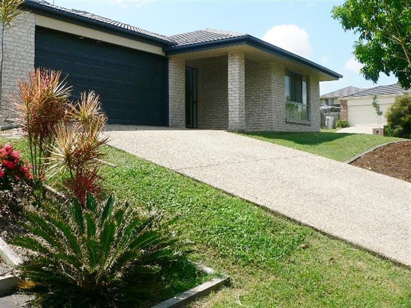 32 Diamond Sand Drive, Upper Coomera QLD 4209