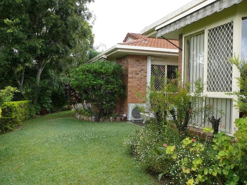 6 Kings Park Court, Oxenford QLD 4210