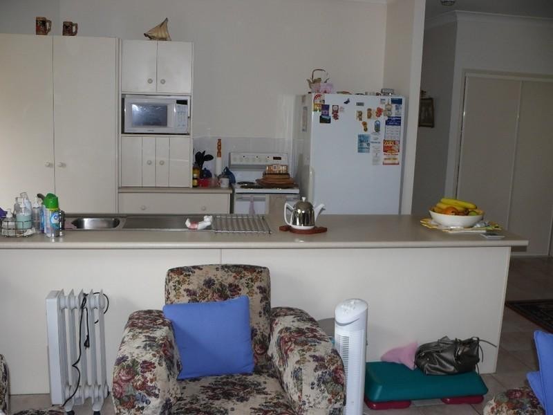 6 Kings Park Court, Oxenford QLD 4210