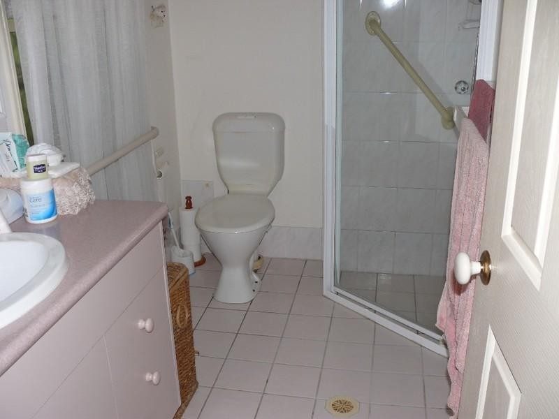 6 Kings Park Court, Oxenford QLD 4210