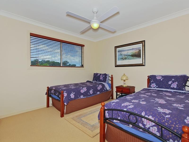 25 Brittany Drive, Oxenford QLD 4210
