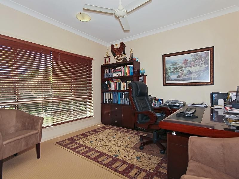 25 Brittany Drive, Oxenford QLD 4210