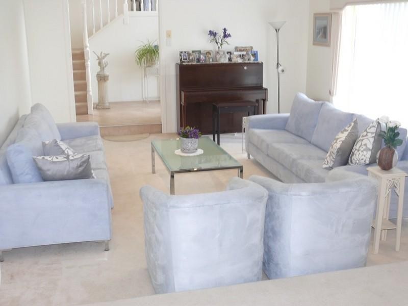 9 Oregon Way, Oxenford QLD 4210