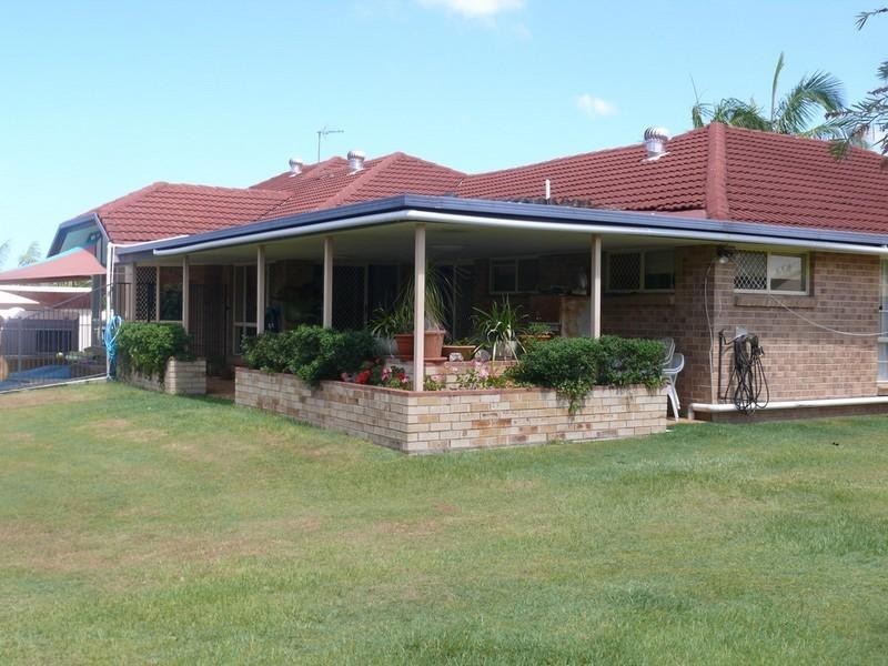 9 Oregon Way, Oxenford QLD 4210