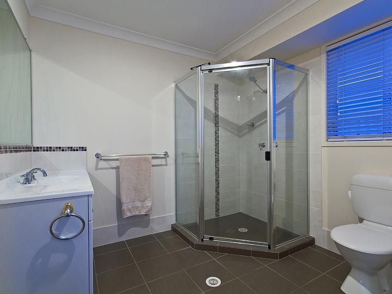 8 Marlow Street, Oxenford QLD 4210