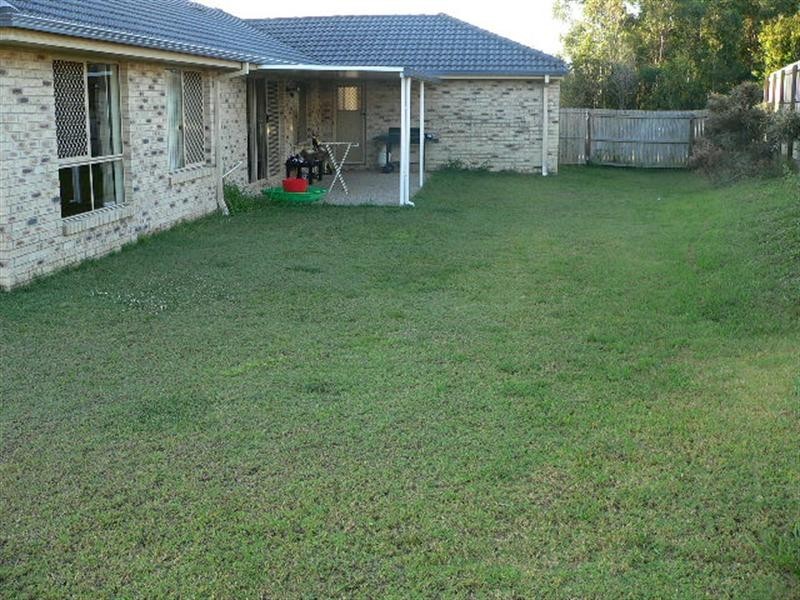 24 Bella Boulevard, Pimpama QLD 4209