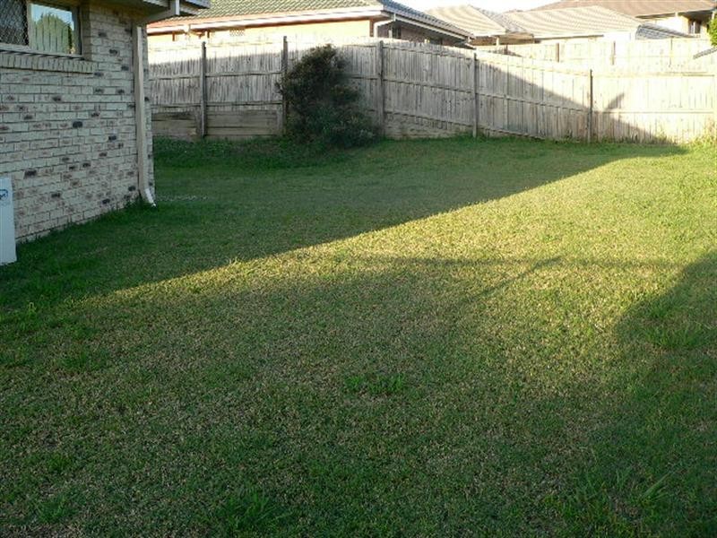 24 Bella Boulevard, Pimpama QLD 4209