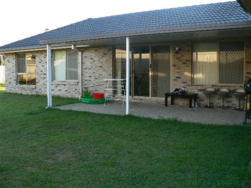 24 Bella Boulevard, Pimpama QLD 4209