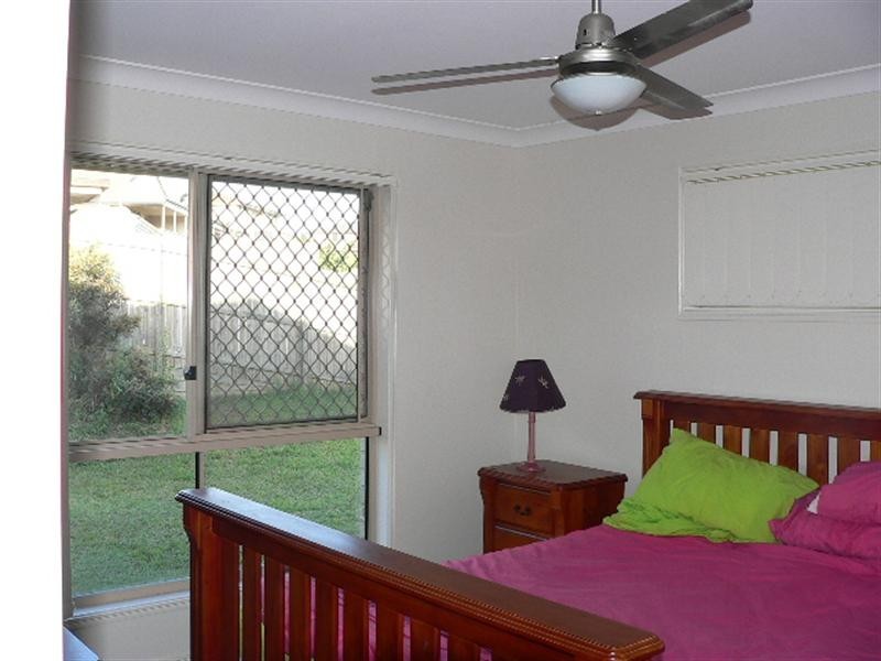 24 Bella Boulevard, Pimpama QLD 4209