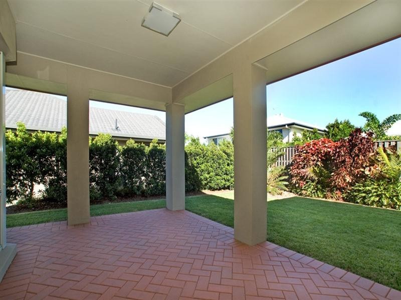 7 Flamevine Street, Upper Coomera QLD 4209