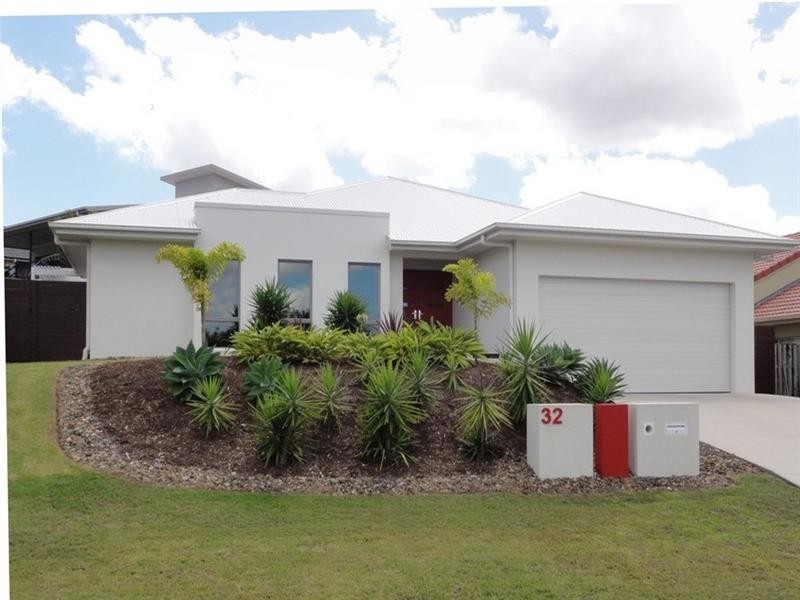 32 Waterclover Drive, Upper Coomera QLD 4209