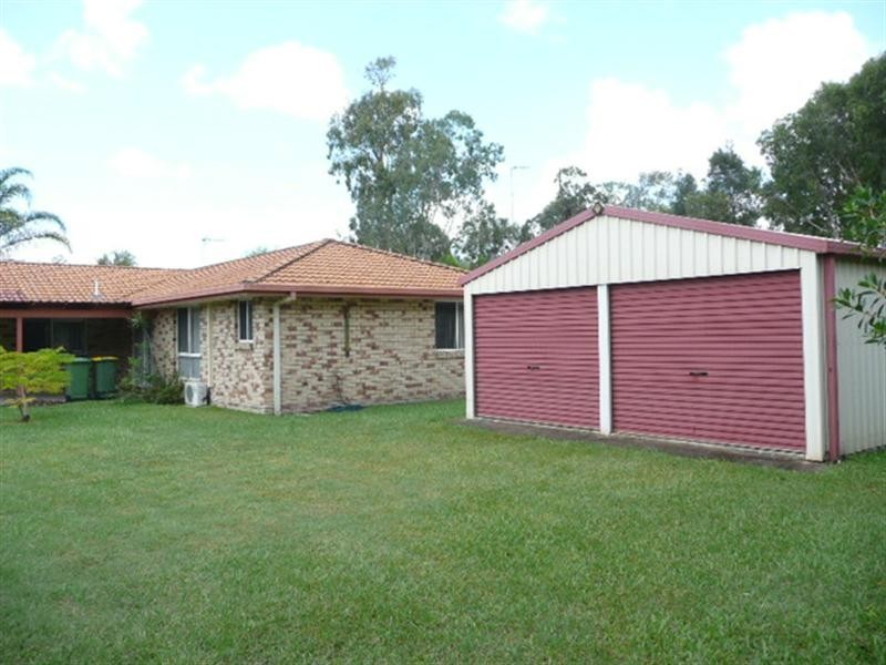 4 Cootharaba Drive, Helensvale QLD 4212