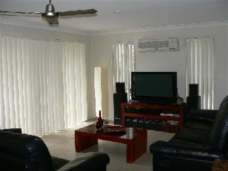 1/69 Glentree Avenue, Upper Coomera QLD 4209