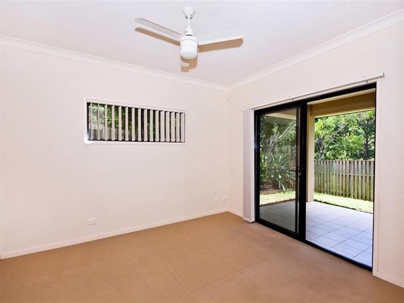 17 Lambert Drive, Maudsland QLD 4210
