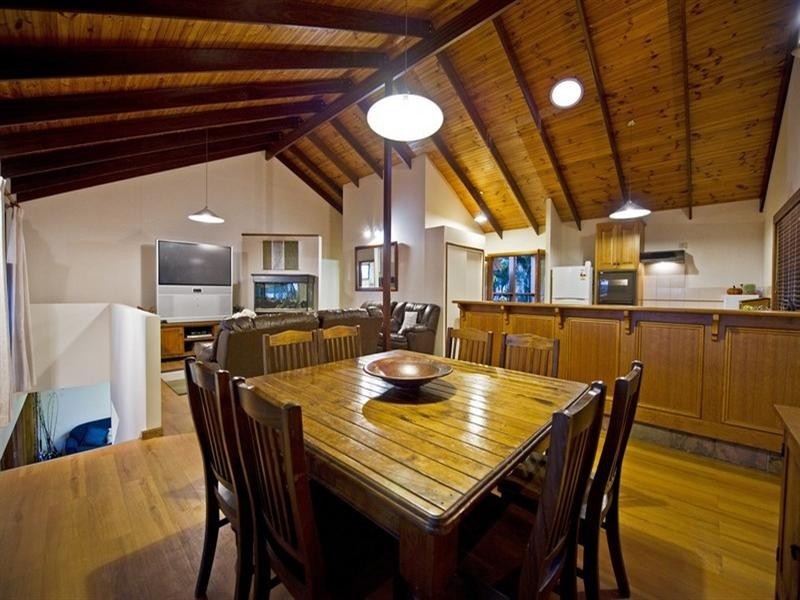 12 Lachlan Drive, Coomera QLD 4209