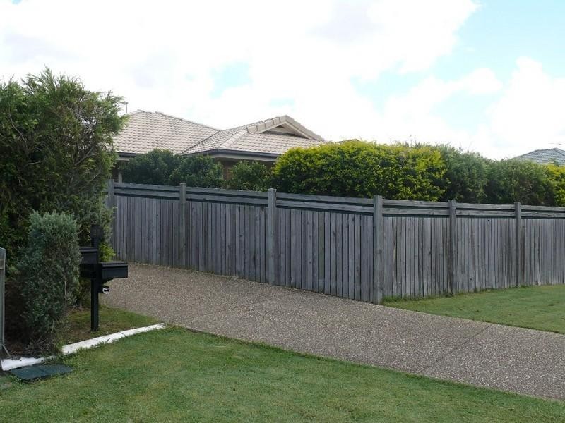 1/23 Lorenzo Drive, Coomera QLD 4209