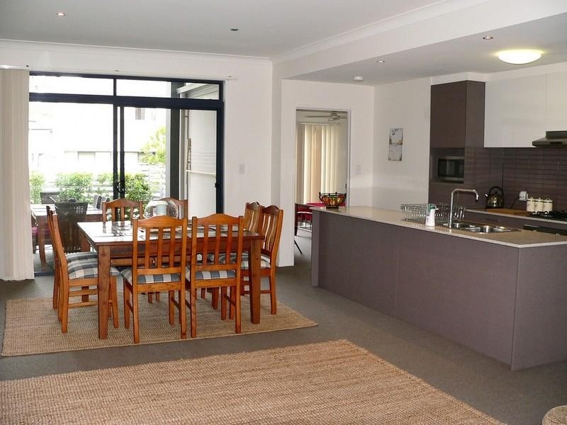 29/2 Jefferson Court, Upper Coomera QLD 4209