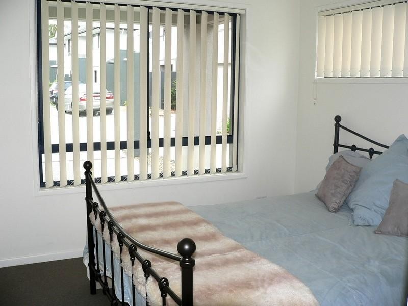 29/2 Jefferson Court, Upper Coomera QLD 4209