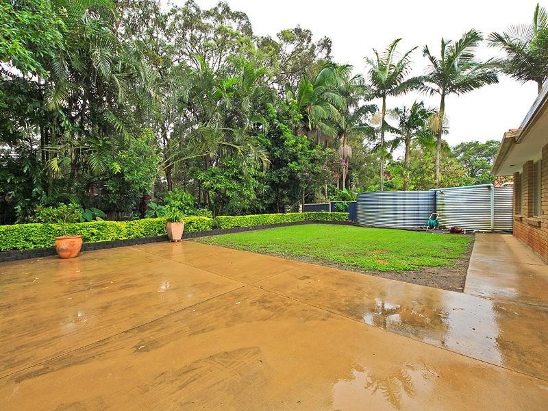 11 Banka Avenue, Jacobs Well QLD 4208