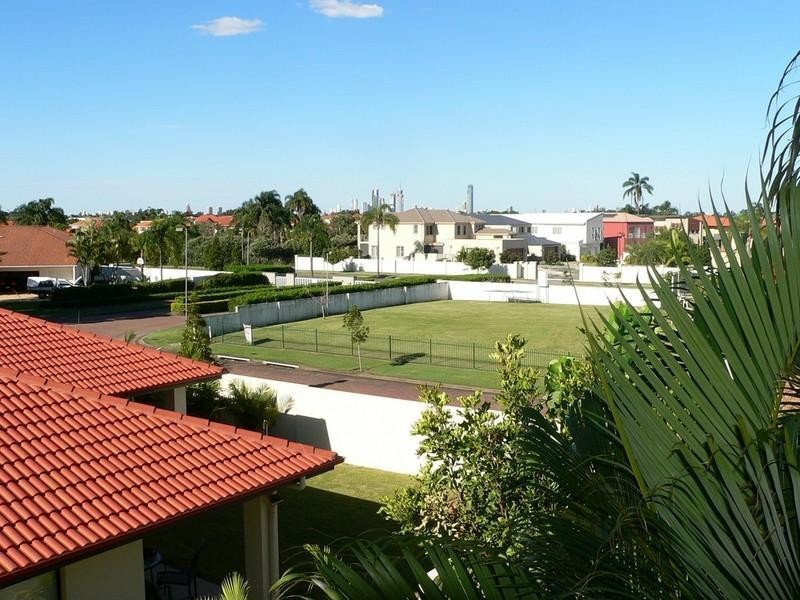 58/152 Palm Meadows Drive, Carrara QLD 4211