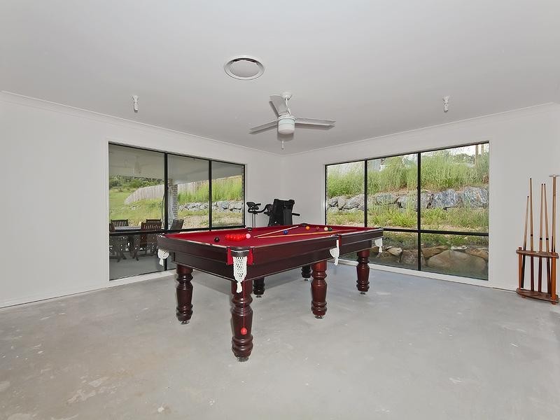 4 Greenview Drive, Upper Coomera QLD 4209