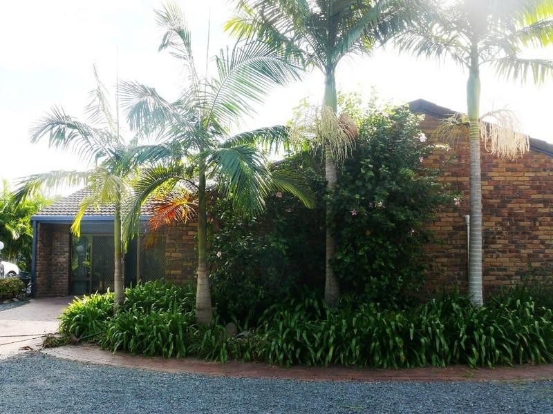 5A California Drive, Oxenford QLD 4210