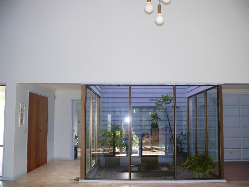 5A California Drive, Oxenford QLD 4210